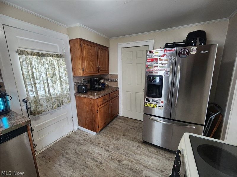 3952 Eleanor Street, Mogadore, OH 44260 Photo 8