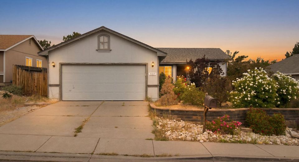 8419 Sopwith Boulevard, Reno, NV 89506 Photo