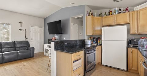 8419 Sopwith Boulevard, Reno, NV 89506 Photo