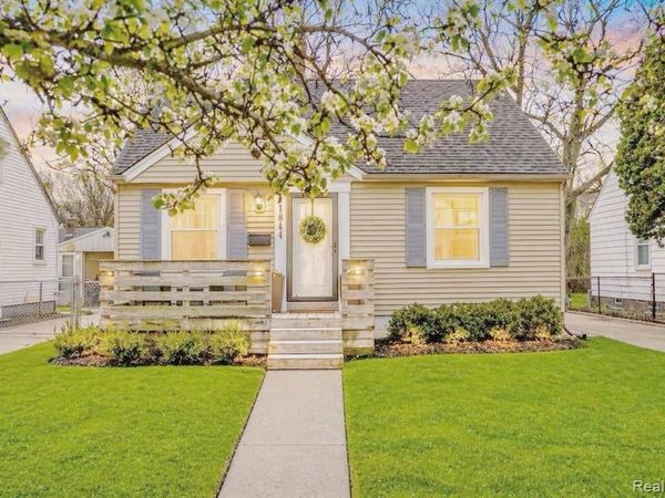 1844 Haynes Street , Birmingham, MI 48009