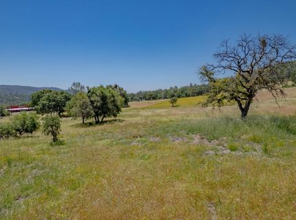 13812 Willow Glen Rd, Browns Valley, CA 95918 Photo
