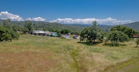 13812 Willow Glen Rd, Browns Valley, CA 95918 Photo