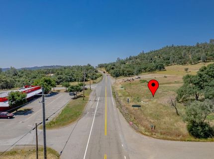 13812 Willow Glen Rd, Browns Valley, CA 95918 Photo