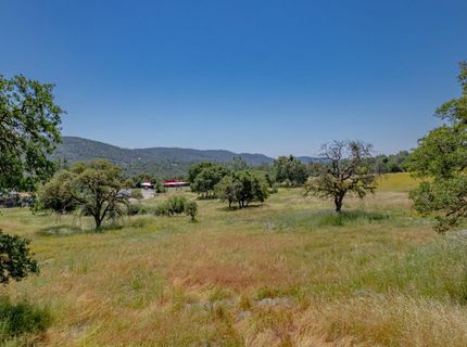 13812 Willow Glen Rd, Browns Valley, CA 95918 Photo