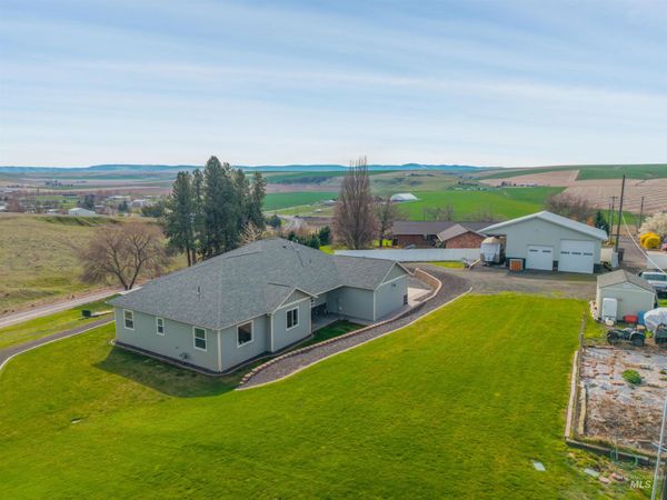 3828 Barr Rd., Lewiston, ID 83501