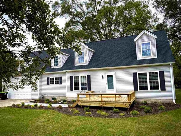 204 E Forest Home Ave, Bellaire, MI 49615