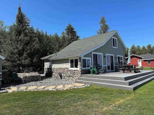 3214 Wenningway, Mackinaw City, MI 49701