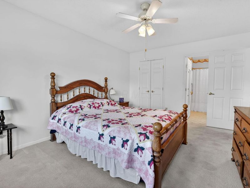 643 Kensington Drive, Heath, OH 43056 Photo 16