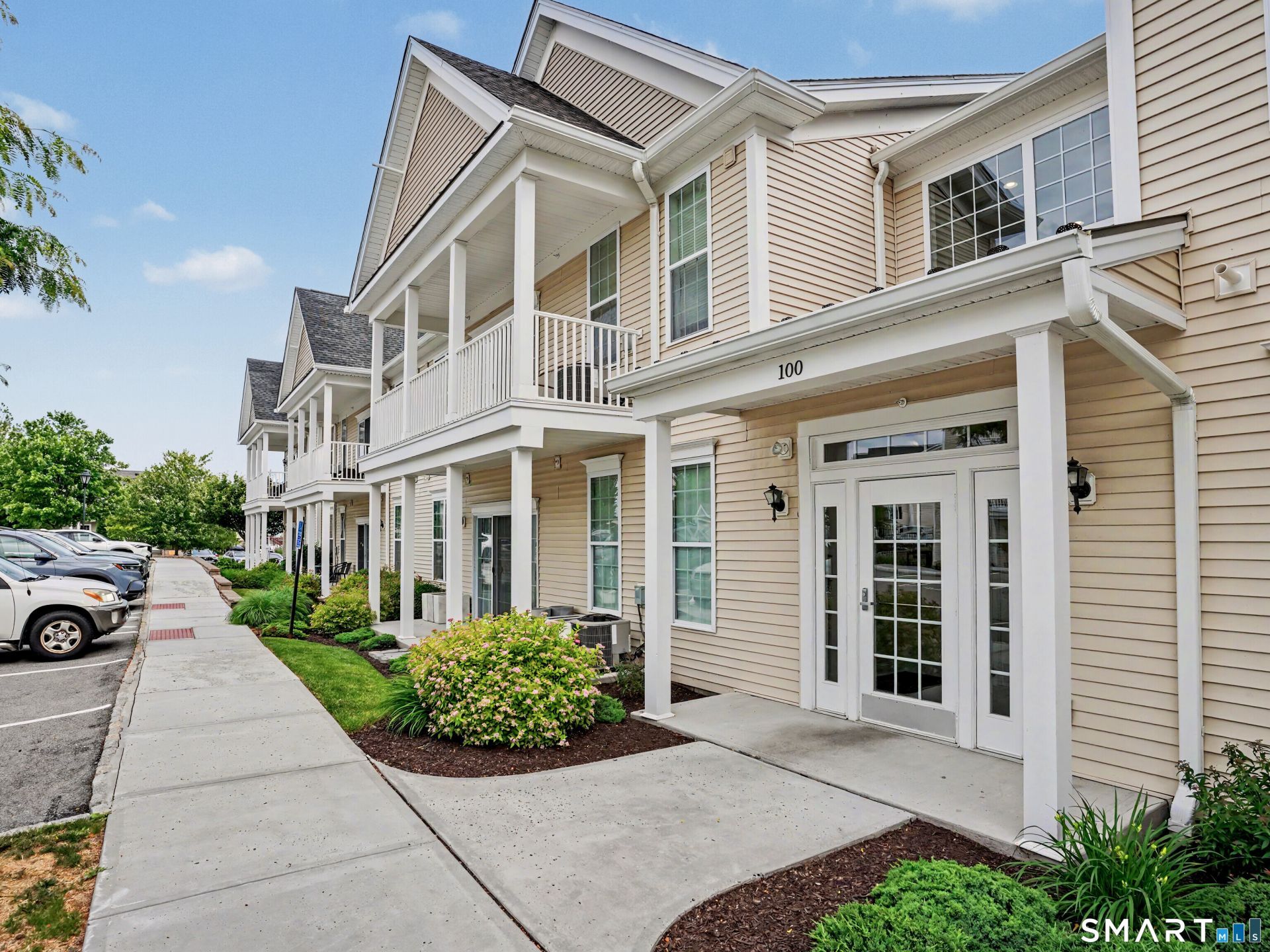 104 Center Meadow, Unit 104, Danbury, CT 06810 Main Photo