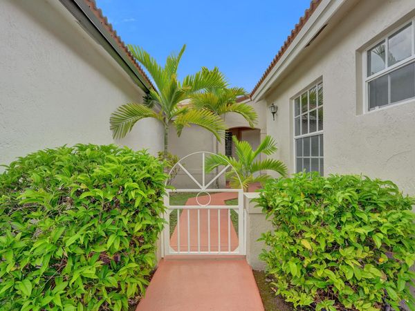 17866 SW 10th Lane, Pembroke Pines, FL 33029