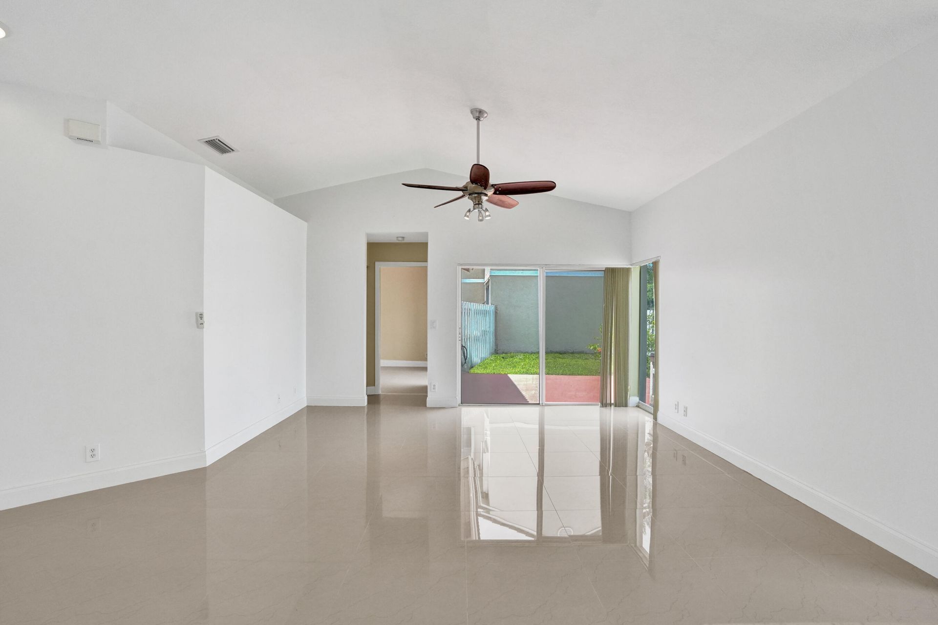 17866 SW 10th Lane, Pembroke Pines, FL 33029 Photo
