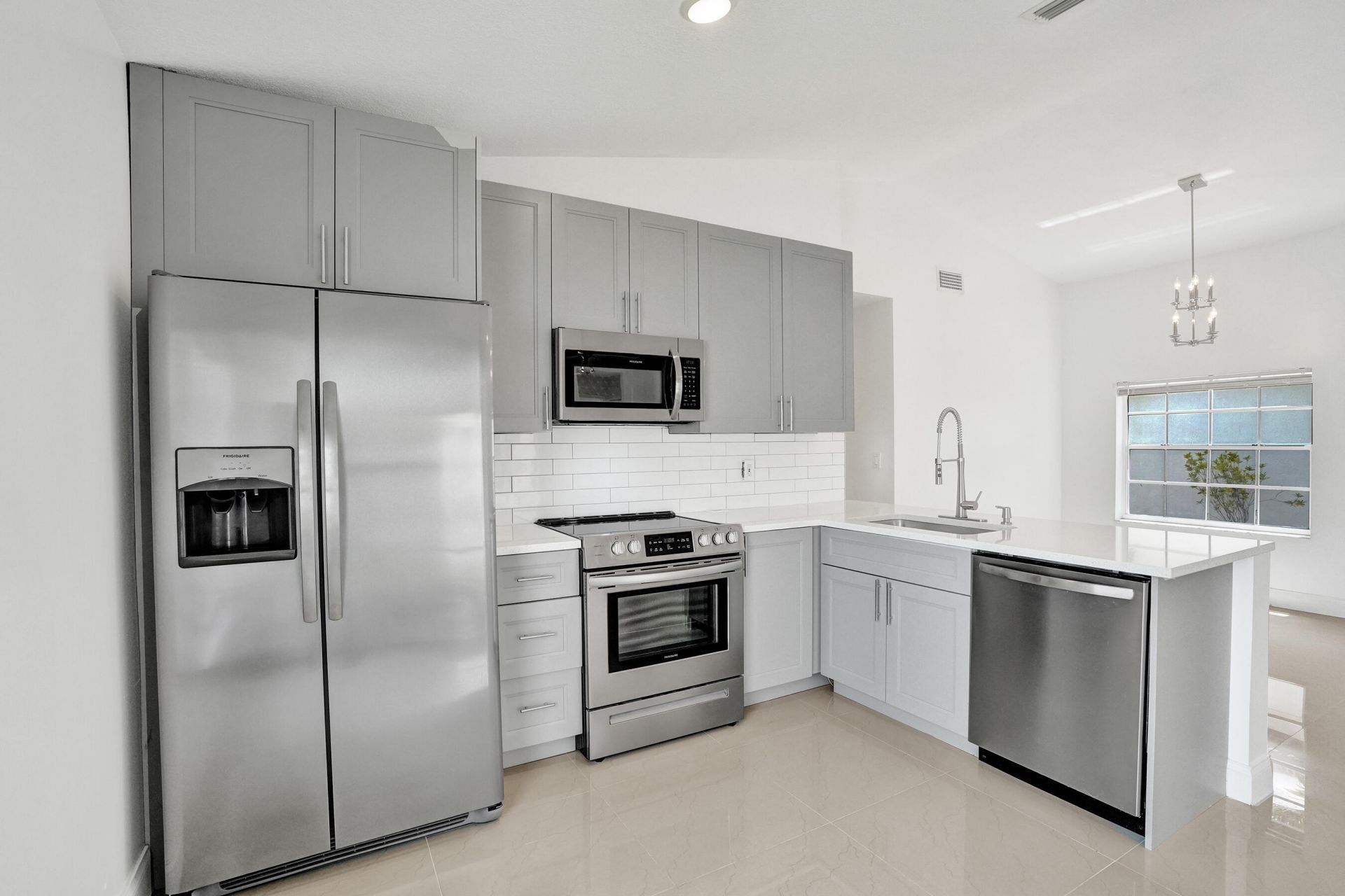 17866 SW 10th Lane, Pembroke Pines, FL 33029 Photo
