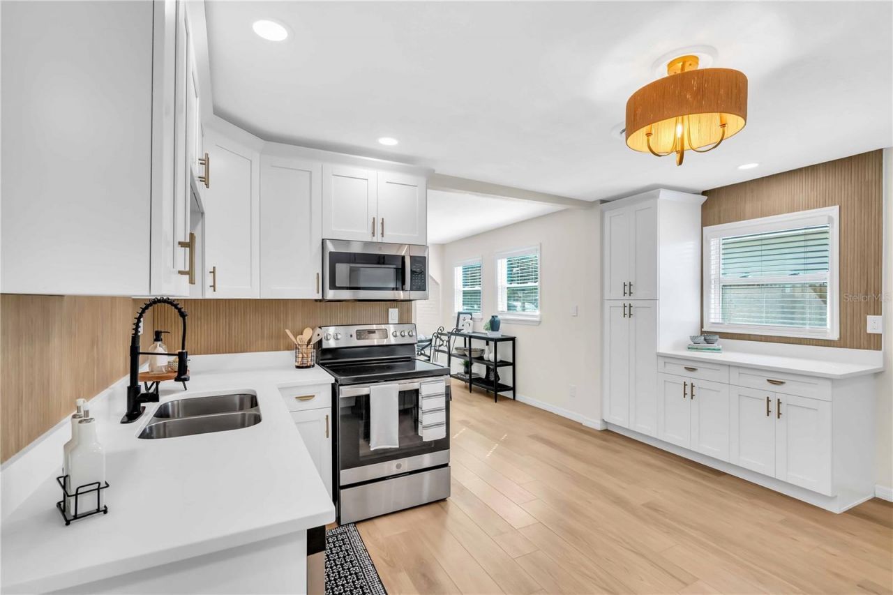 1234 29th Street N, Saint Petersburg, FL 33713 Photo