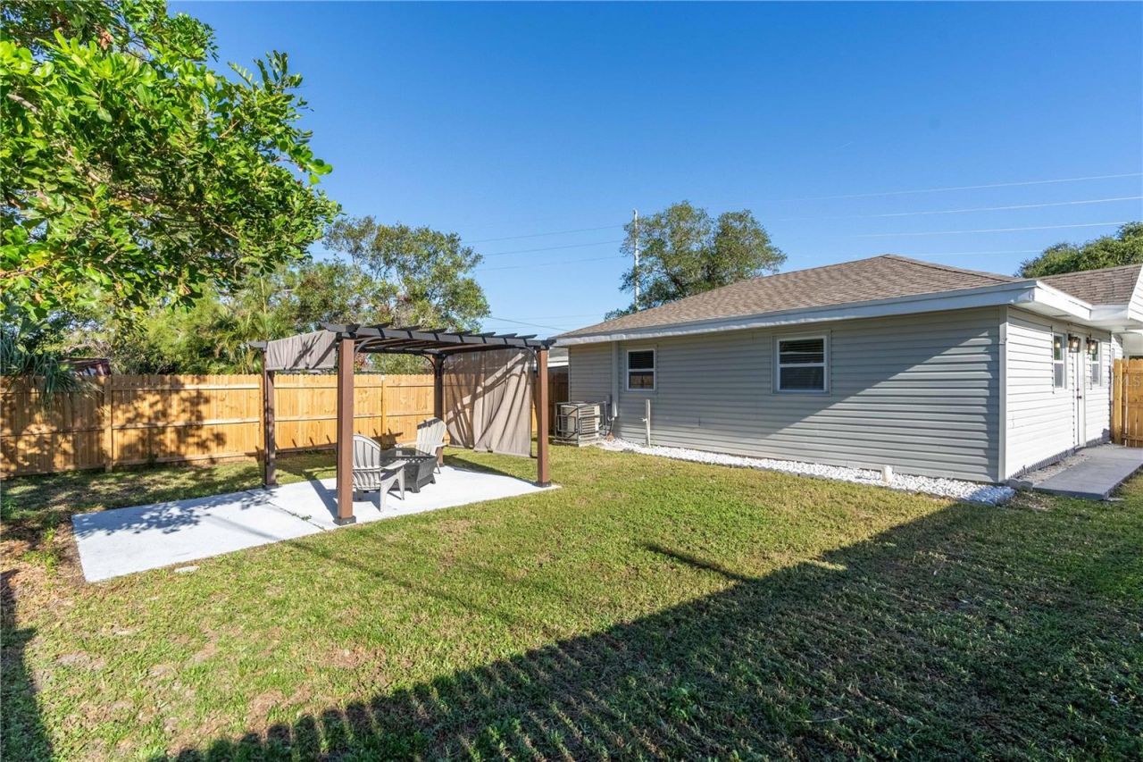 1234 29th Street N, Saint Petersburg, FL 33713 Photo