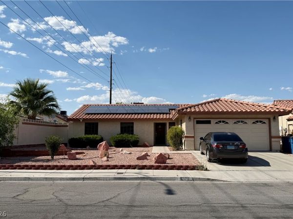 5724 W Viking Road , Las Vegas, NV 89103