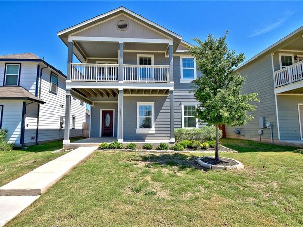 317 Clearlake DR, Hutto, TX 78634