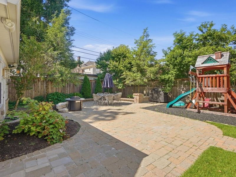 2040 Wickford Road, Upper Arlington, OH 43221 Photo 81