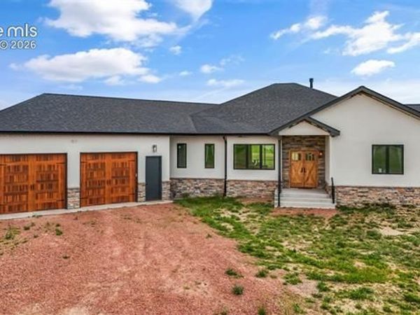 2650 Rustlers Canyon Loop, Elizabeth, CO 80107