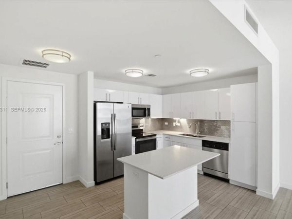 1776 Polk St, Unit 703, Hollywood, FL 33020