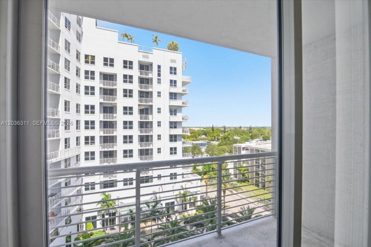 1776 Polk St, Unit 703, Hollywood, FL 33020 Photo