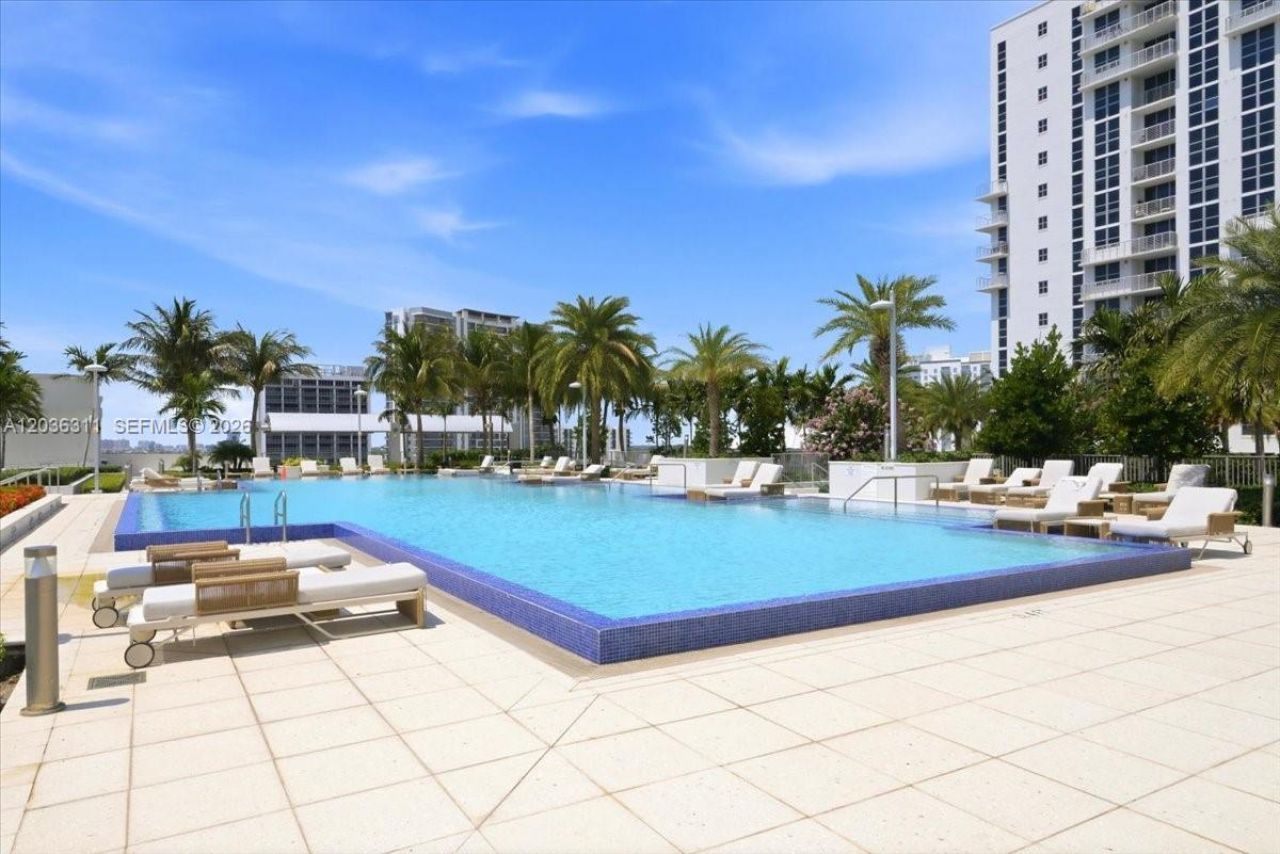 1776 Polk St, Unit 703, Hollywood, FL 33020 Photo