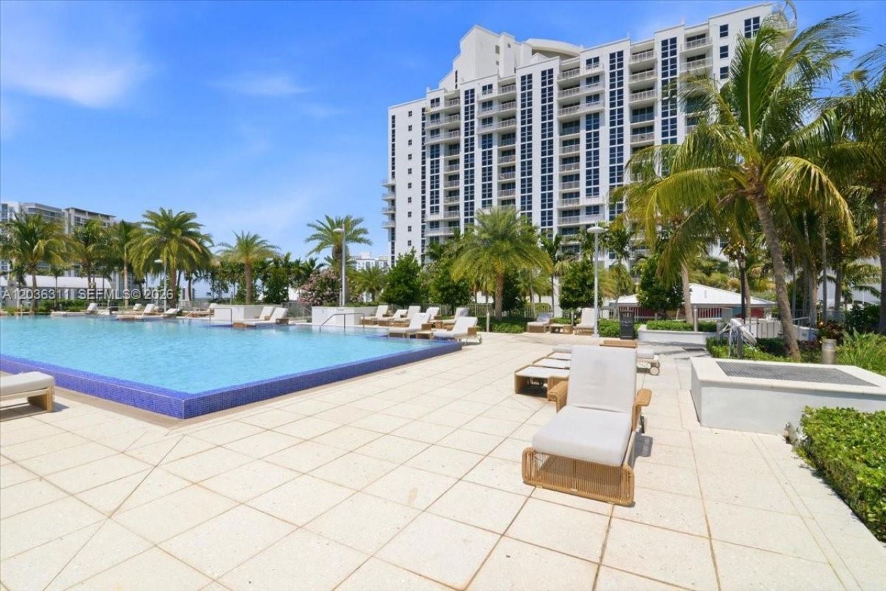 1776 Polk St, Unit 703, Hollywood, FL 33020 Photo
