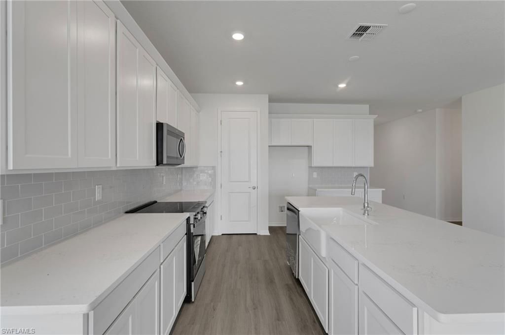16930 Squirrel Branch Ln, Alva, FL 33920 Photo