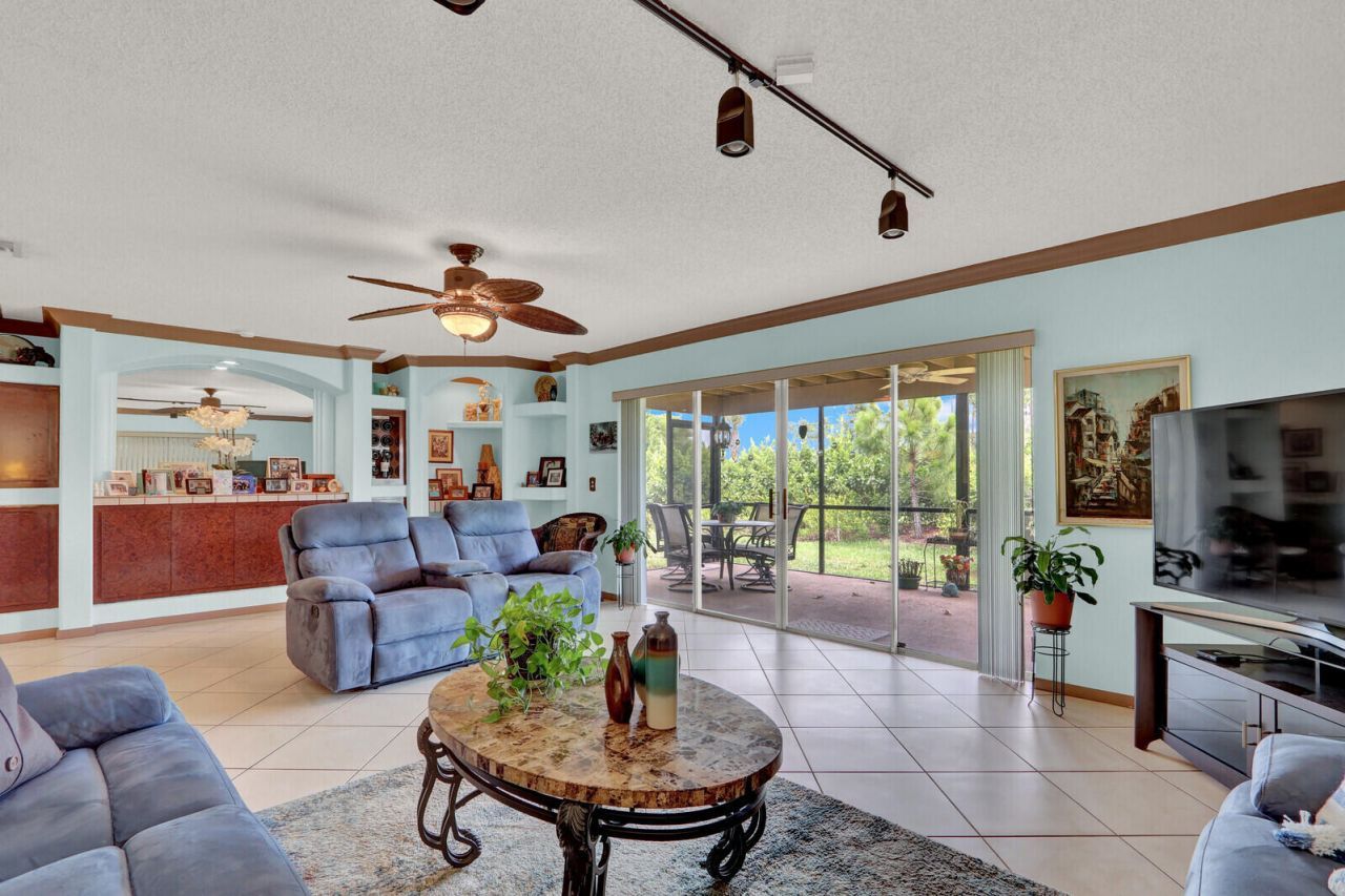 7156 Pine Bluff Drive, Lake Worth, FL 33467 Photo