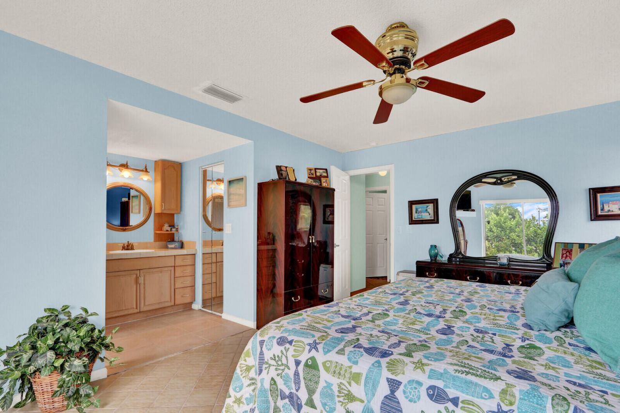 7156 Pine Bluff Drive, Lake Worth, FL 33467 Photo