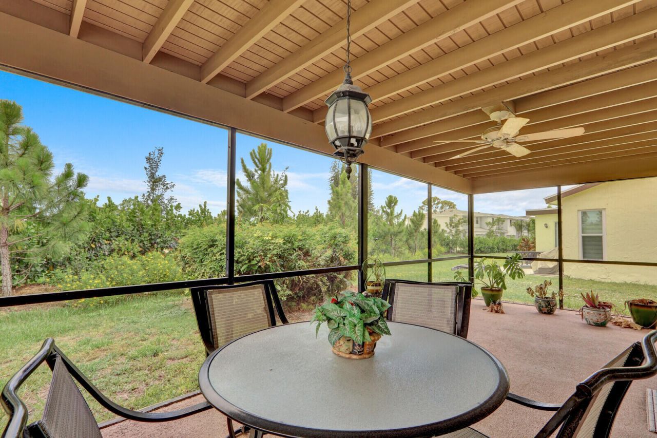 7156 Pine Bluff Drive, Lake Worth, FL 33467 Photo
