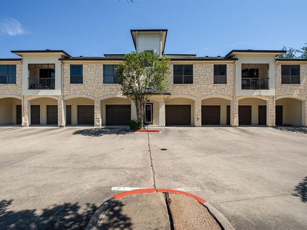7701 Rialto BLVD, Unit 637, Austin, TX 78735
