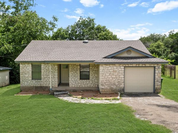 18507 Lake Terrace DR, Jonestown, TX 78645