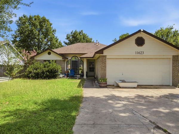 11623 Maybach DR, Del Valle, TX 78617
