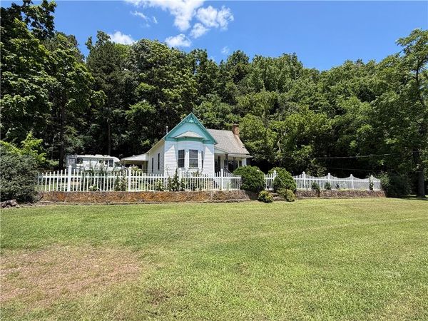 5097 Highway 23 , St Paul, AR 72760