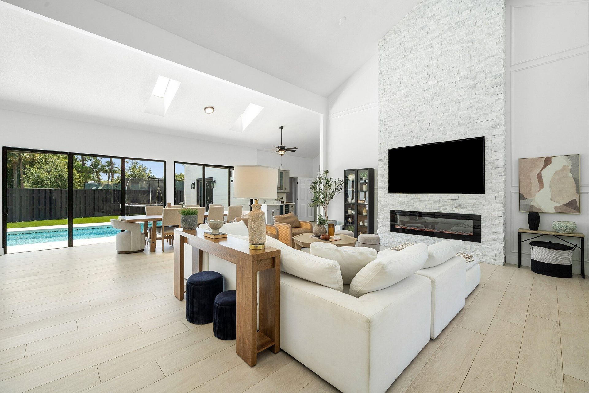 2707 Biarritz Drive, Palm Beach Gardens, FL 33410 Photo
