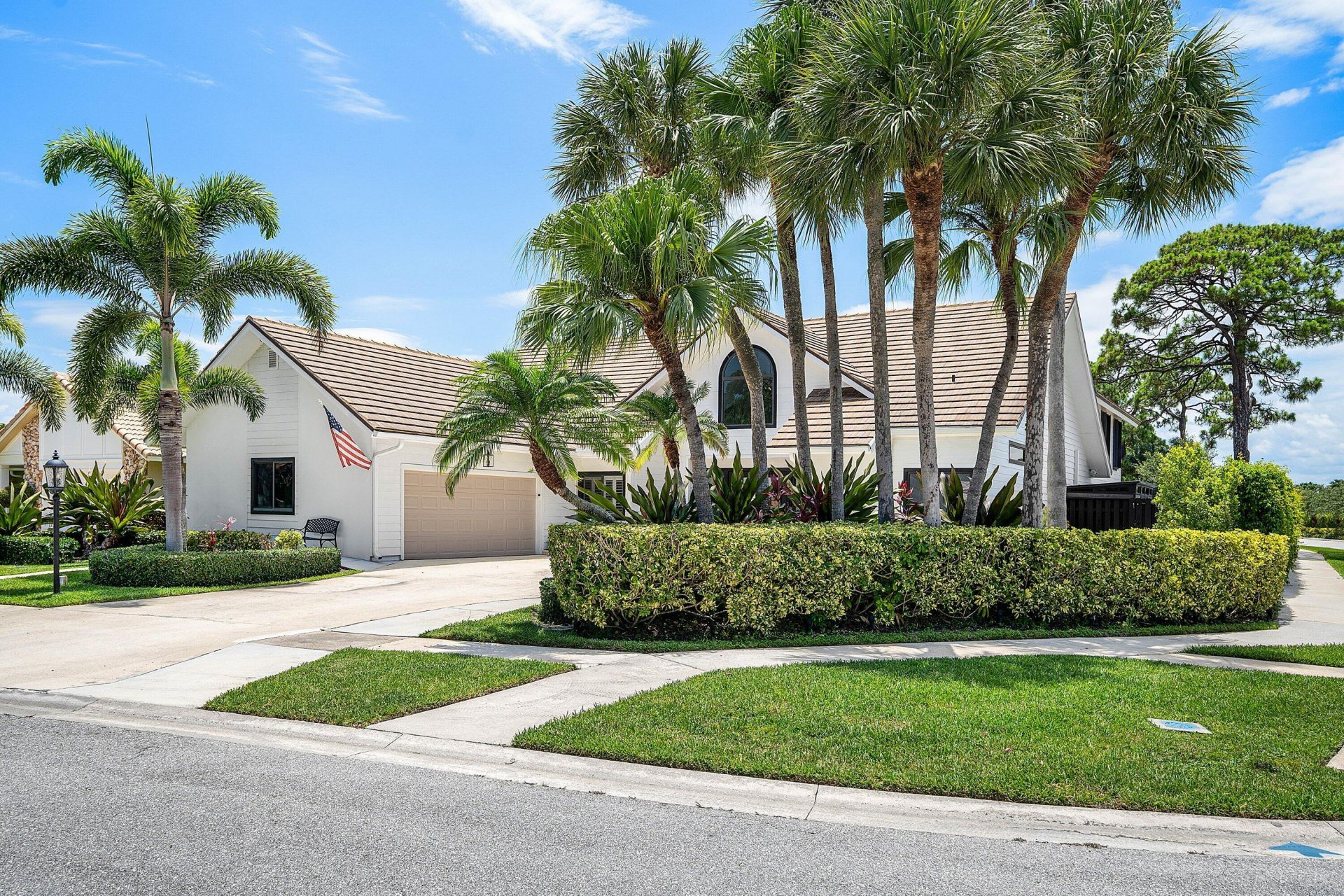 2707 Biarritz Drive, Palm Beach Gardens, FL 33410 Photo