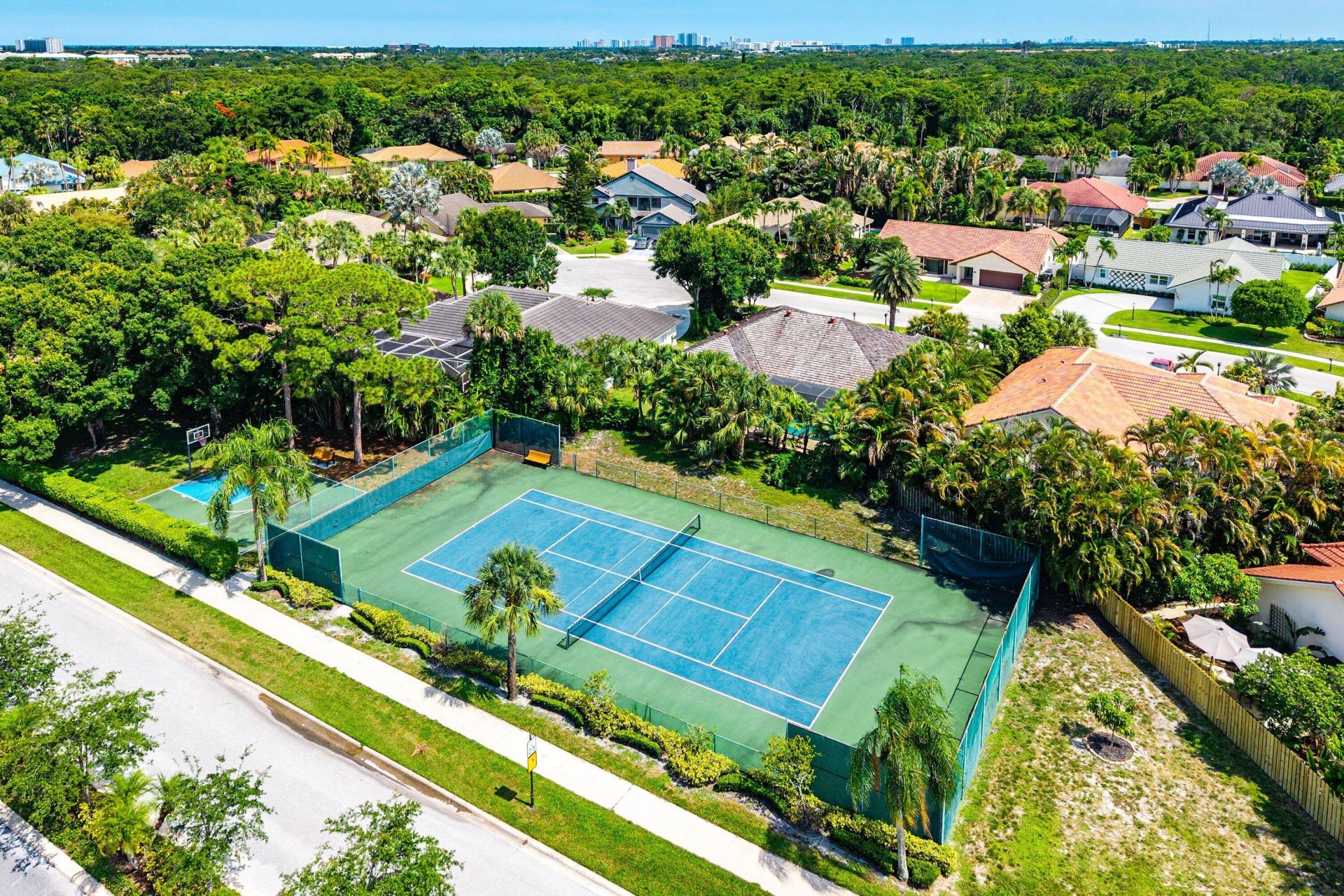 2707 Biarritz Drive, Palm Beach Gardens, FL 33410 Photo