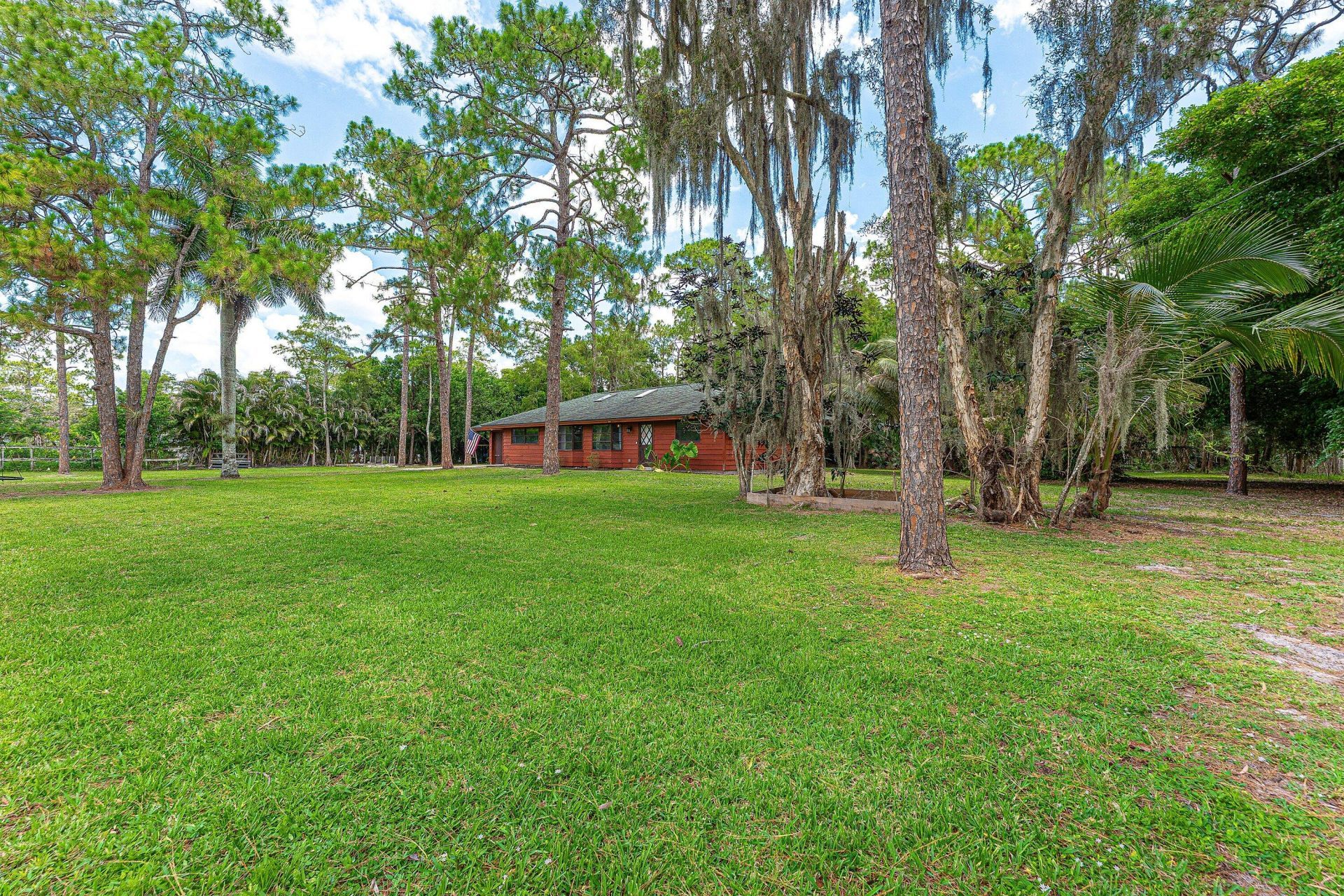 16355 Lancashire Drive E, Loxahatchee, FL 33470 Photo