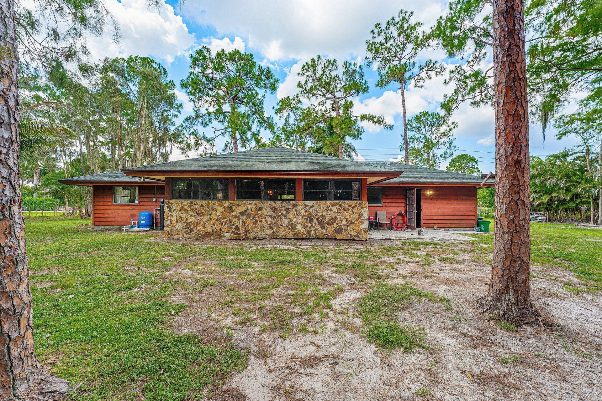16355 Lancashire Drive E, Loxahatchee, FL 33470 Photo