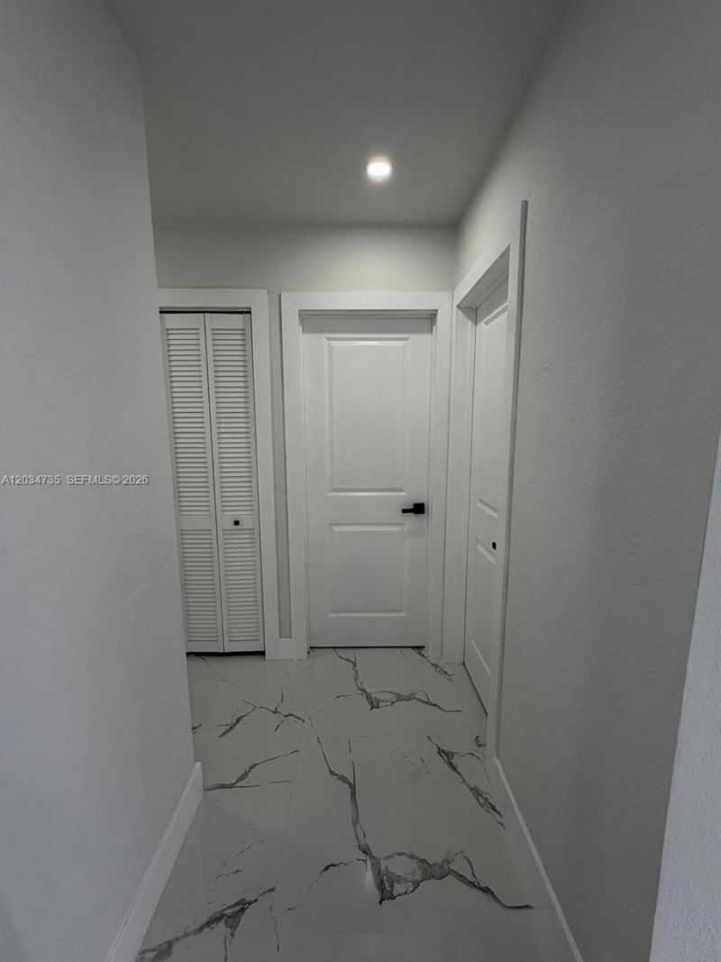 2800 NW 164th St , Miami Gardens, FL 33054 Photo