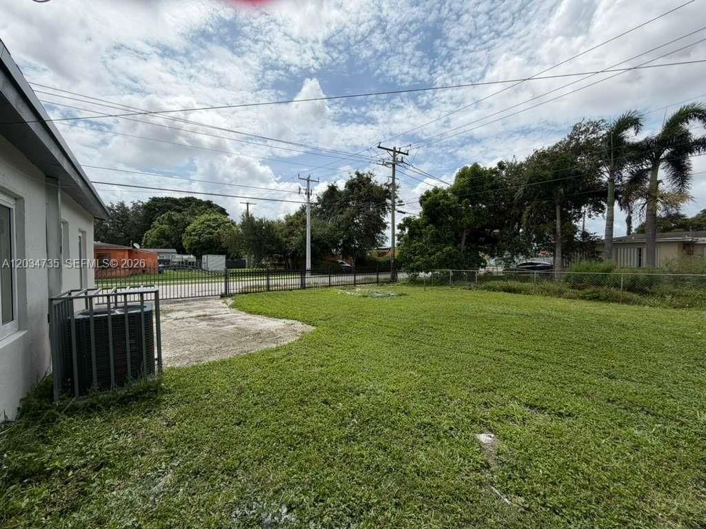 2800 NW 164th St , Miami Gardens, FL 33054 Photo