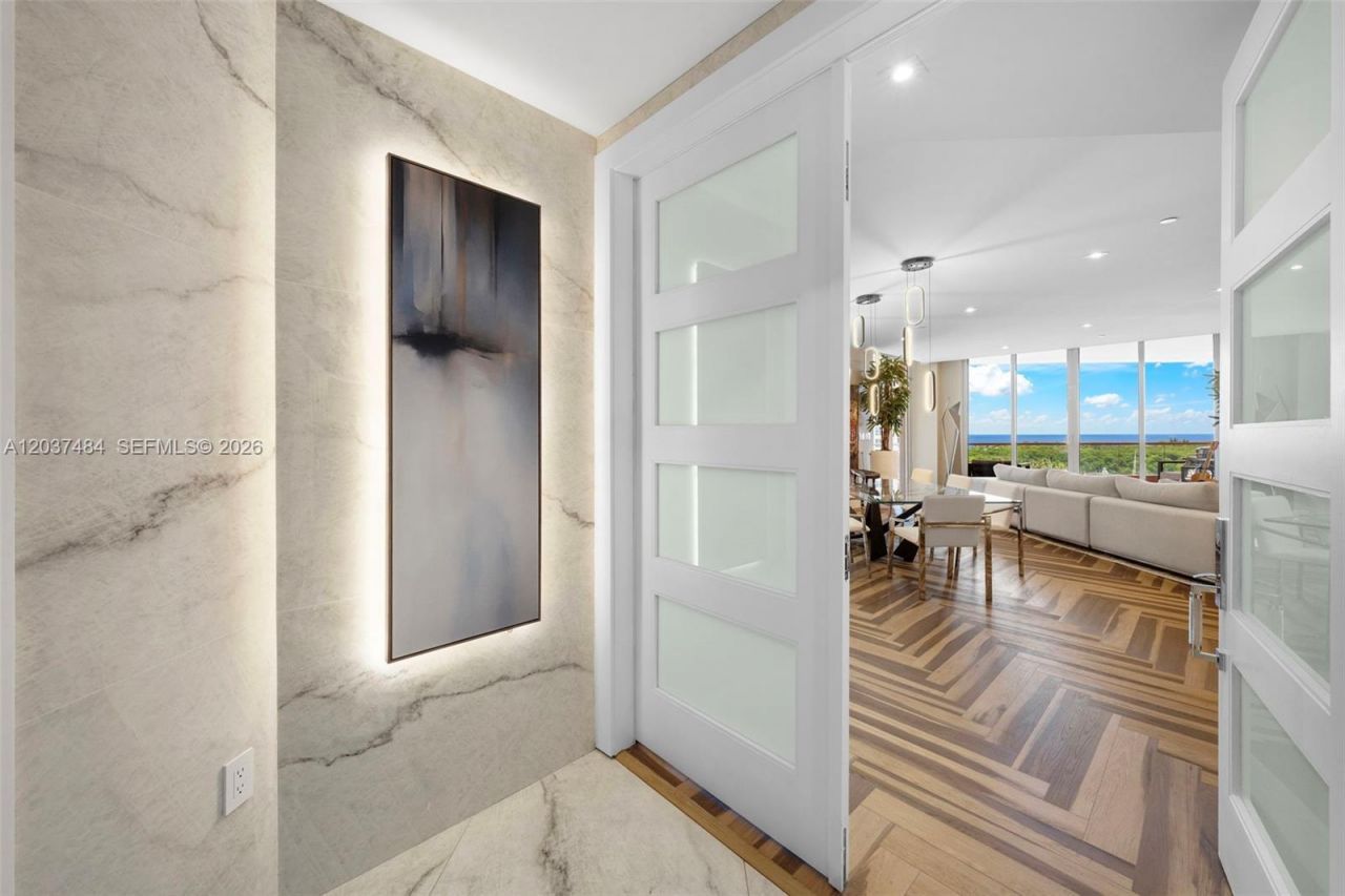 60 Edgewater Dr , Unit 11F, Coral Gables, FL 33133 Photo