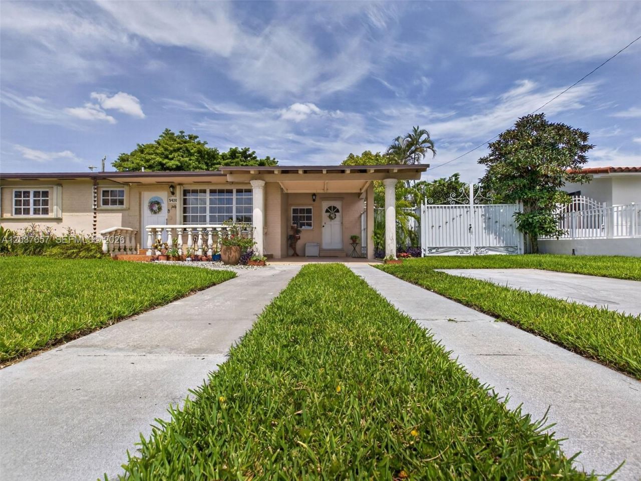 5430 W 4th Ln, Hialeah, FL 33012 Photo