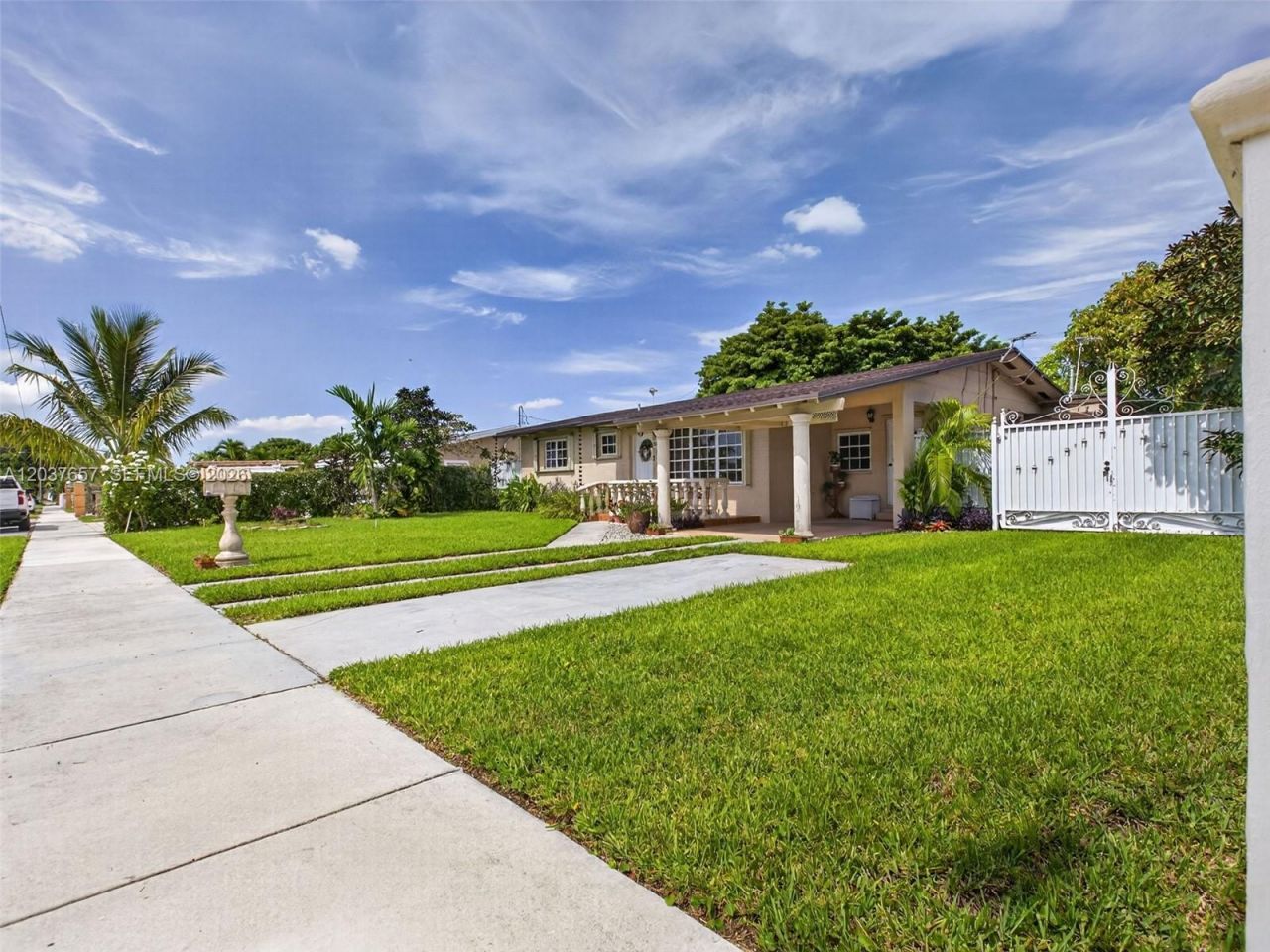 5430 W 4th Ln, Hialeah, FL 33012 Photo