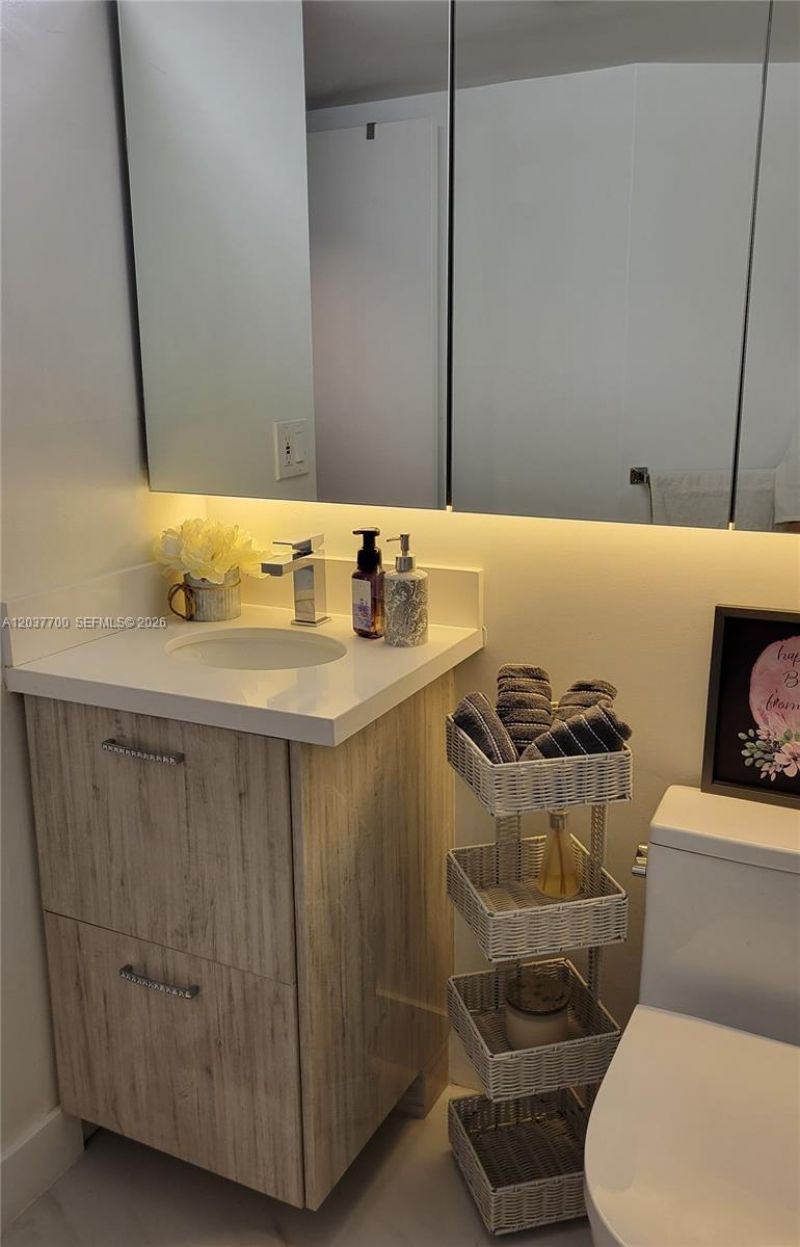 3300 NE 192nd St, Unit 503, Aventura, FL 33180 Photo