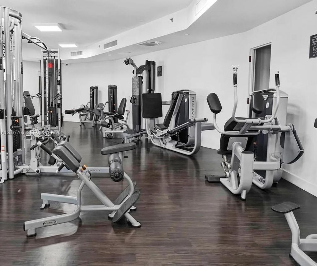 3300 NE 192nd St, Unit 503, Aventura, FL 33180 Photo