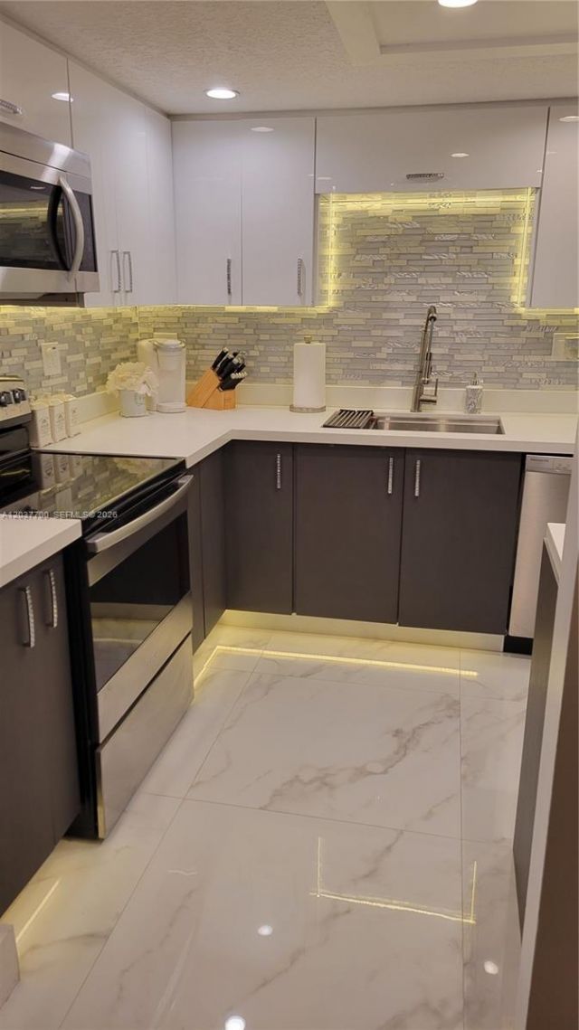 3300 NE 192nd St, Unit 503, Aventura, FL 33180 Photo