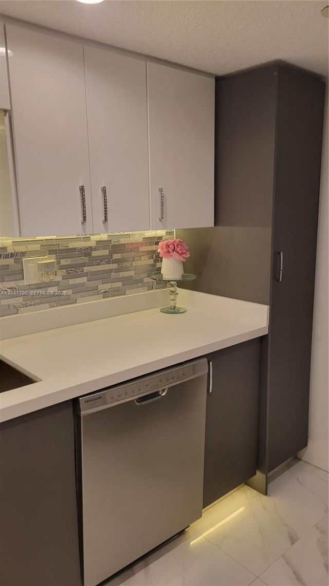 3300 NE 192nd St, Unit 503, Aventura, FL 33180 Photo