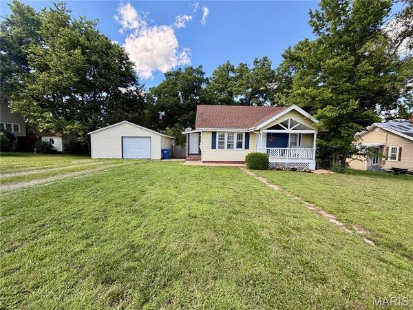 302 E 10th Street , Salem, MO 65560