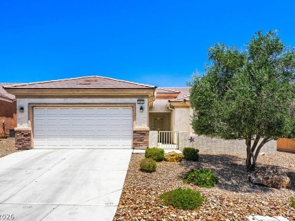 2910 Horned Owl Way, North Las Vegas, NV 89084
